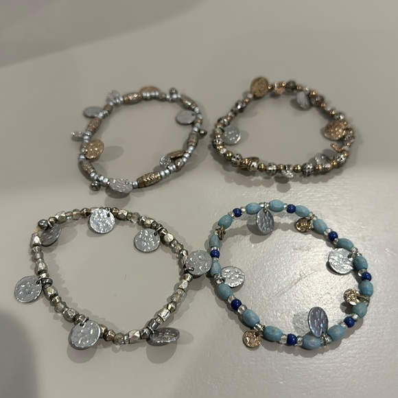 Set of 4 Bracelets - Picture 4 of 7